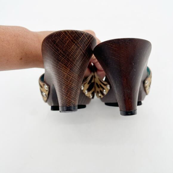 Dolce & Gabbana Vintage Leopard Calf Hair Wooden Mule Clog Sandals size 7 - Picture 9 of 11
